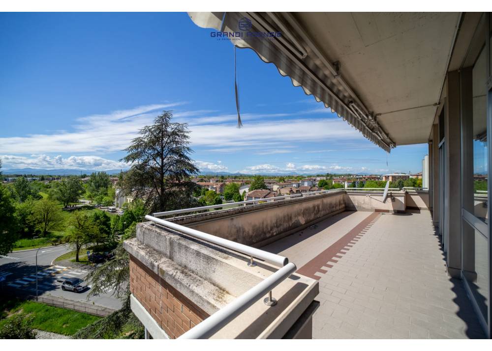 Vendita Attico a Parma  Eurosia di 233 mq